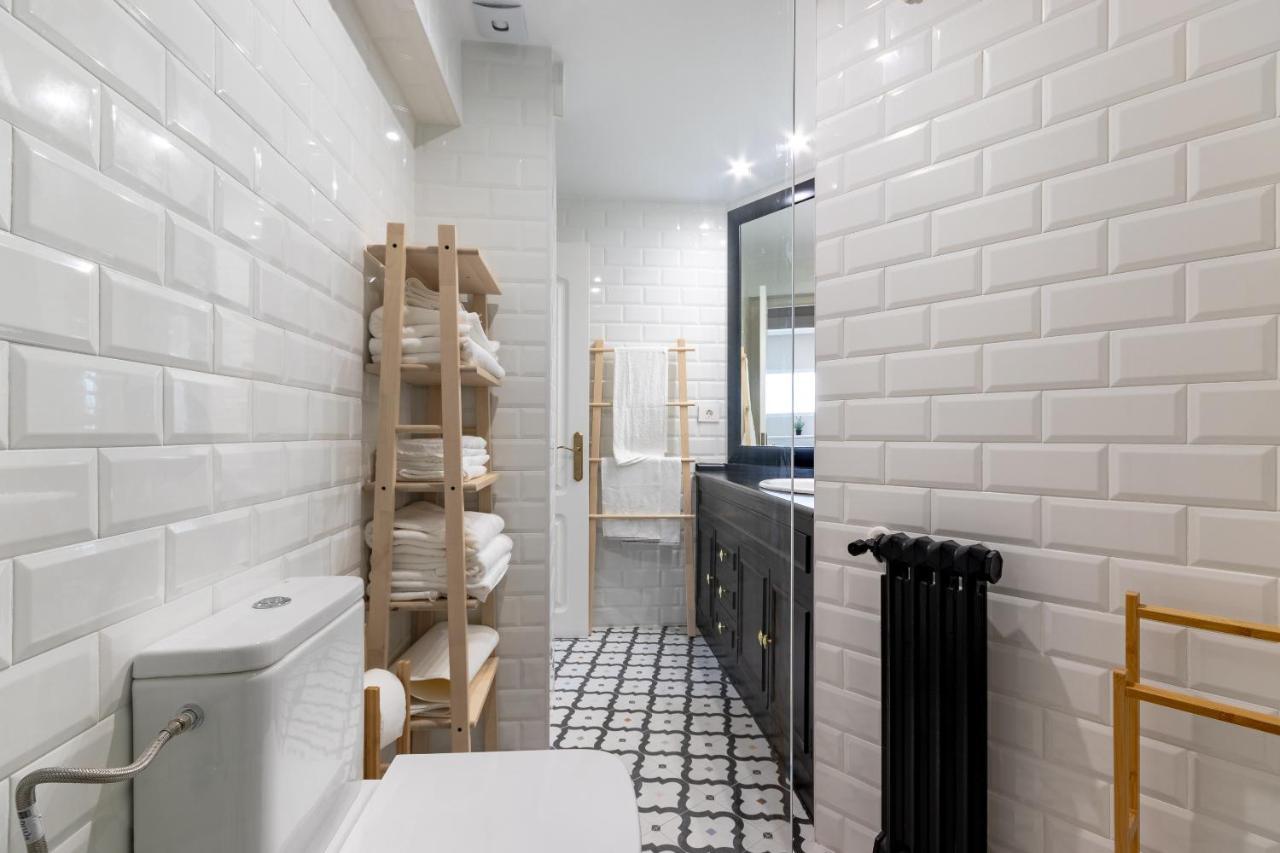 Confortable Piso En Neguri, A 5 Min De La Playa Apartamento *